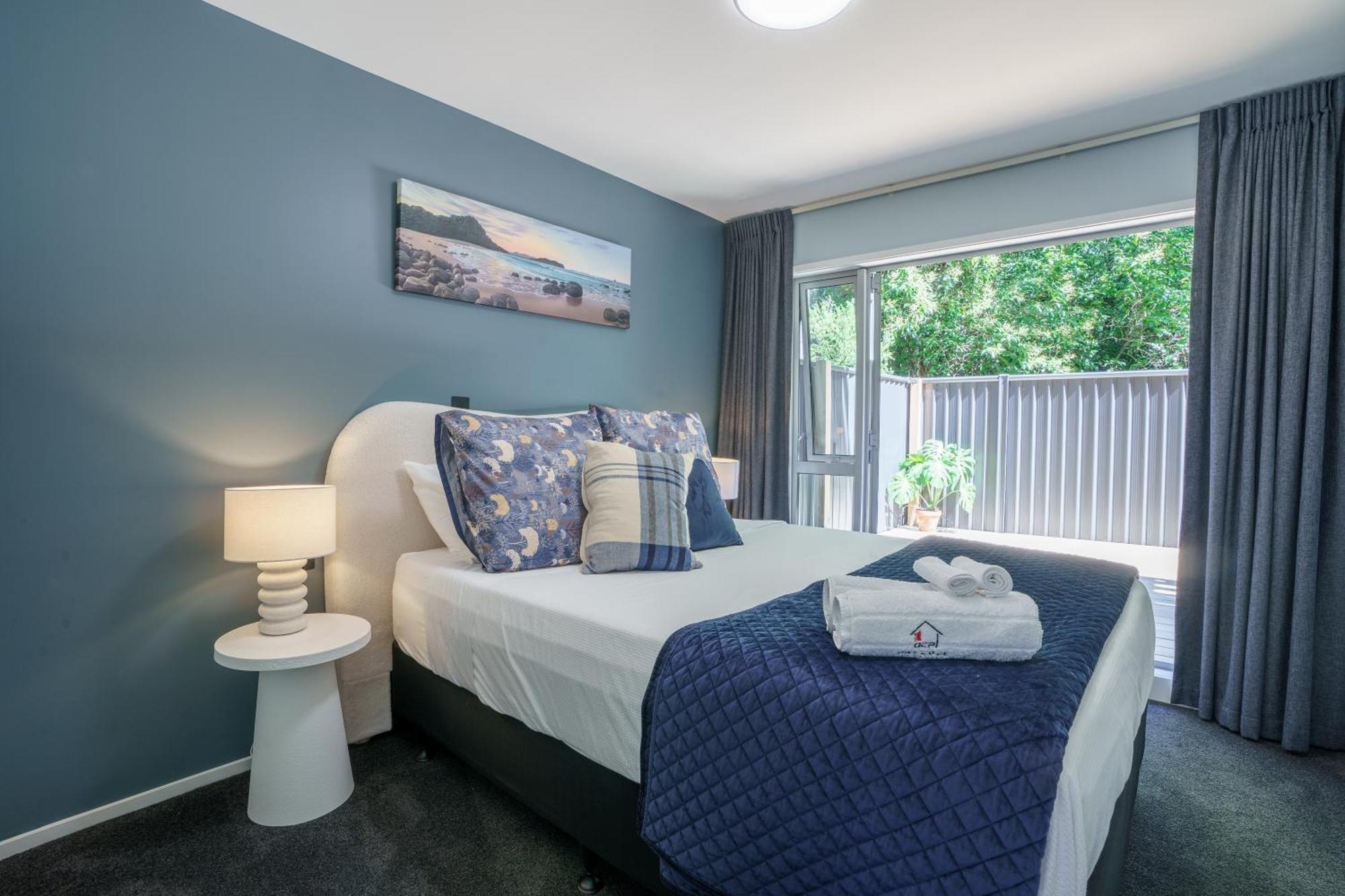 Auckland City Escape Modern Home With Spa Pool Exterior photo